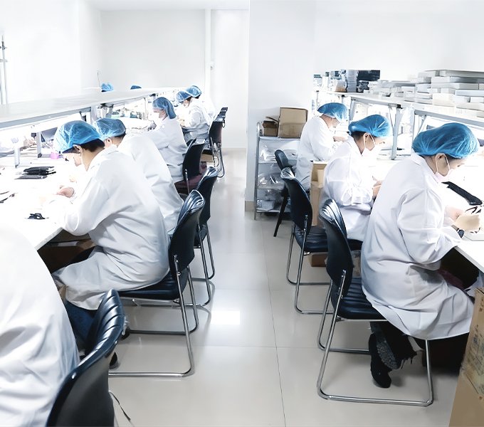 How to Choose a Reliable Eyelash Manufacturer: A Complete Guide for Lash Brands